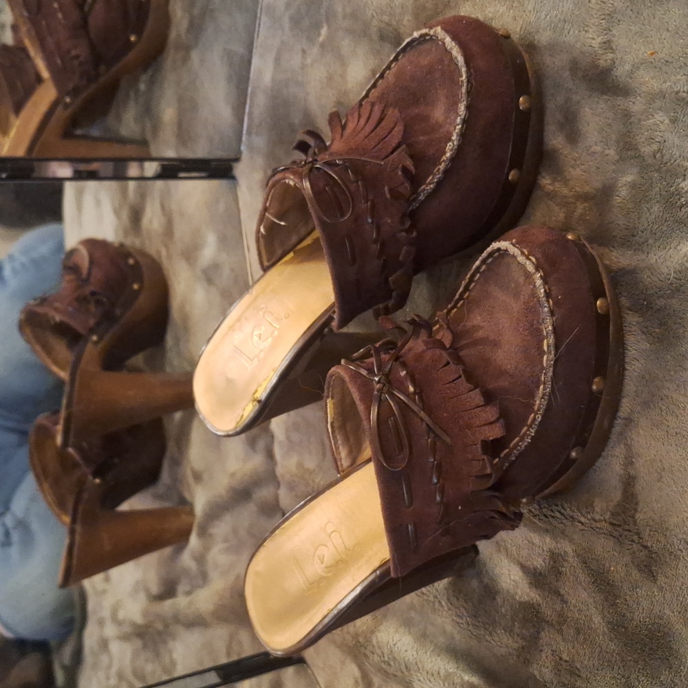 LEI clog heelswith fringe brown size 7
